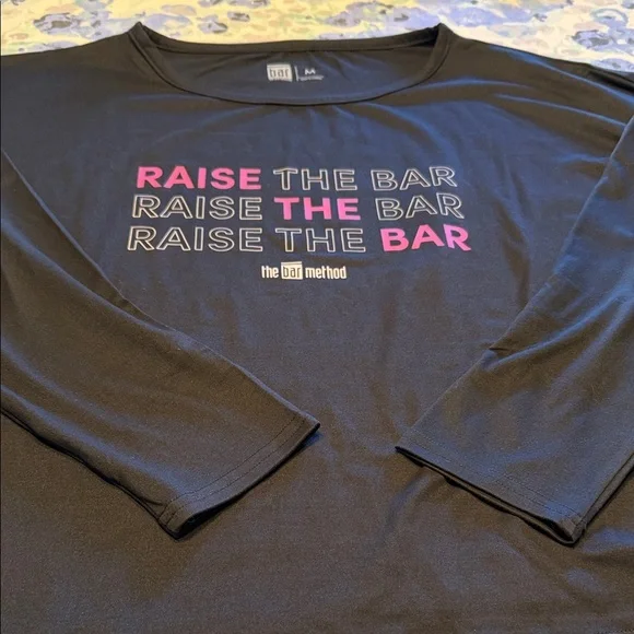 NWT The Bar Method LS Top - Picture 4 of 6